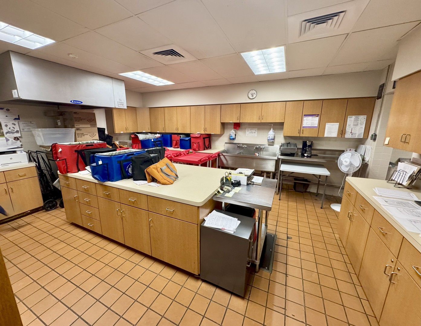 251 N Center Street, Joliet, IL 60435