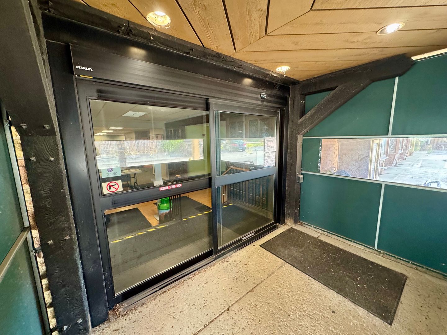 251 N Center Street, Joliet, IL 60435