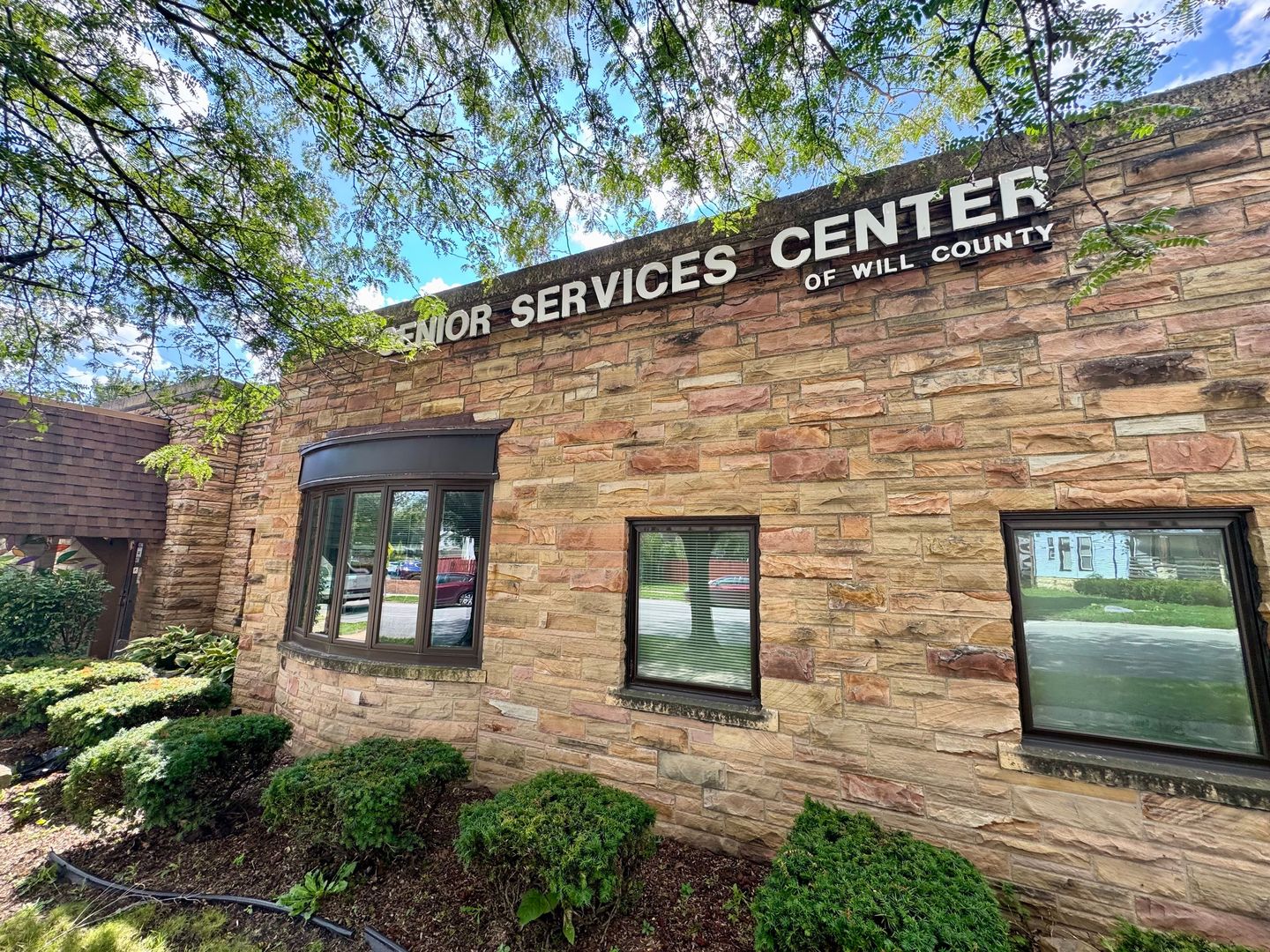 251 N Center Street, Joliet, IL 60435