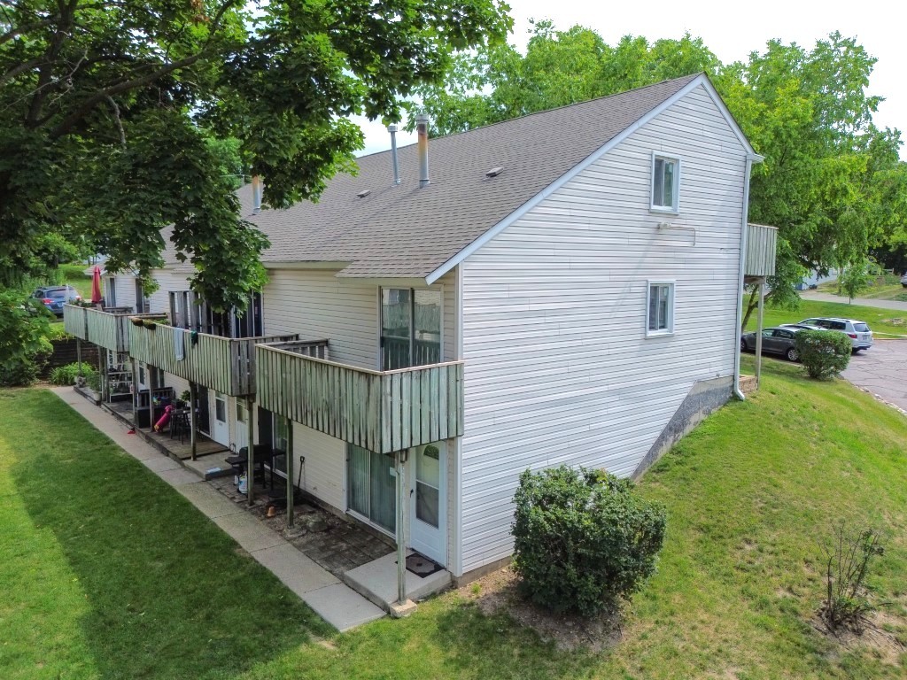 89 Maude Avenue #A, Fox Lake, IL 60020