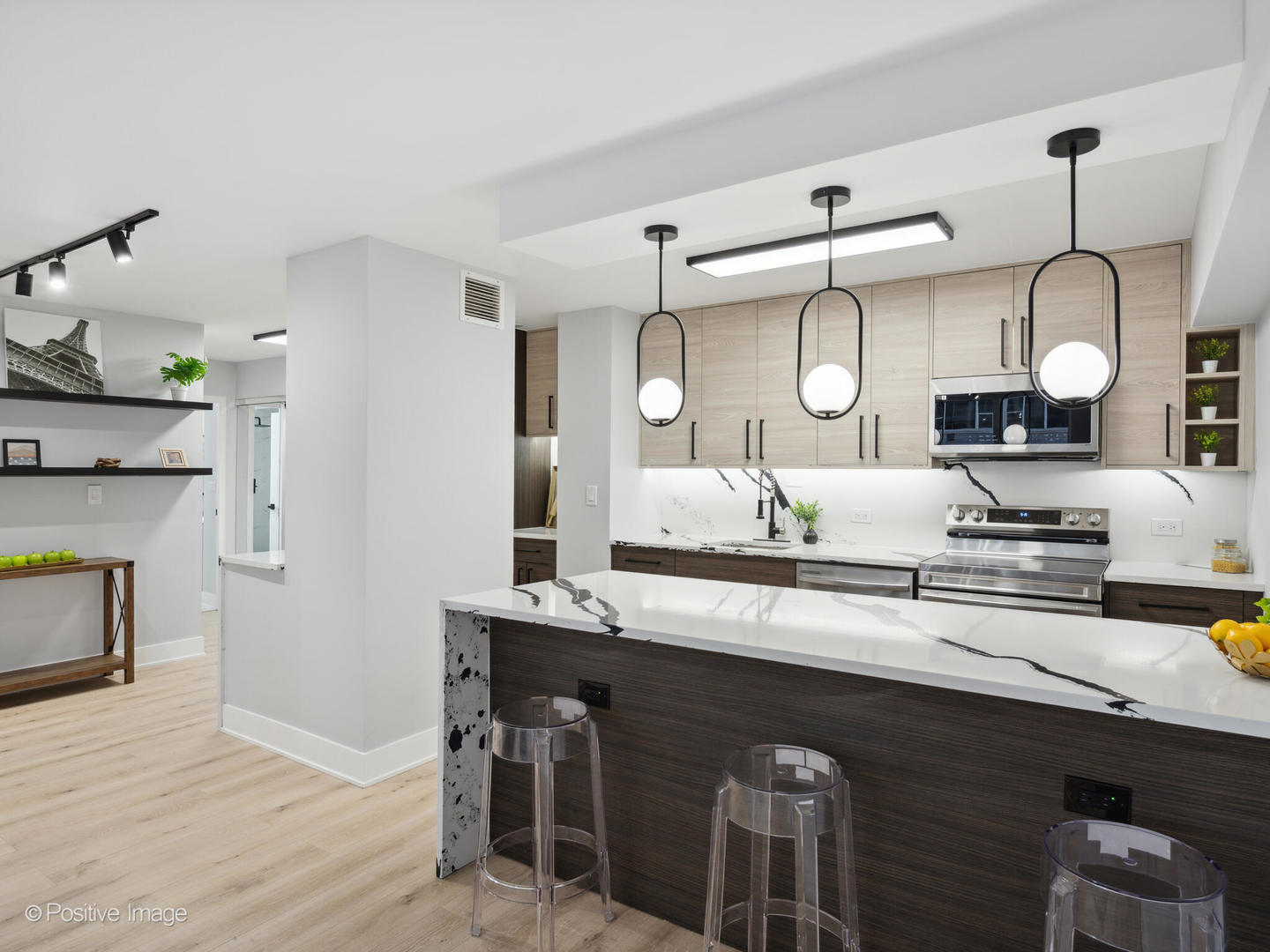 4250 N Marine Drive #1929, Chicago, IL 60613