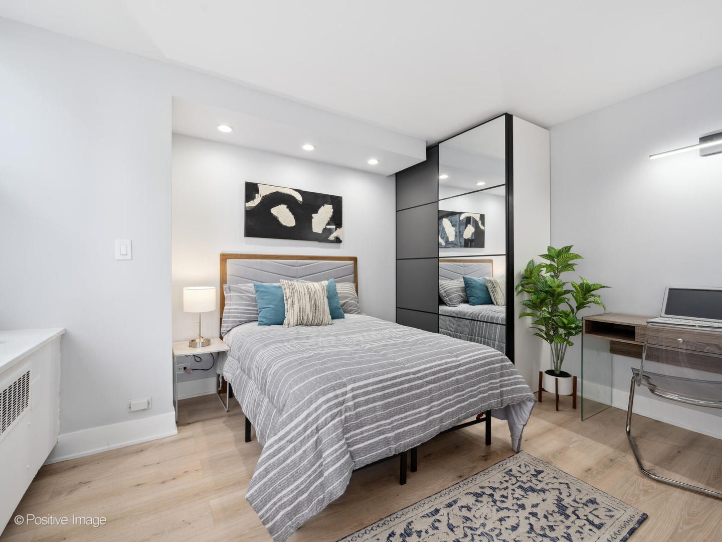 4250 N Marine Drive #1929, Chicago, IL 60613