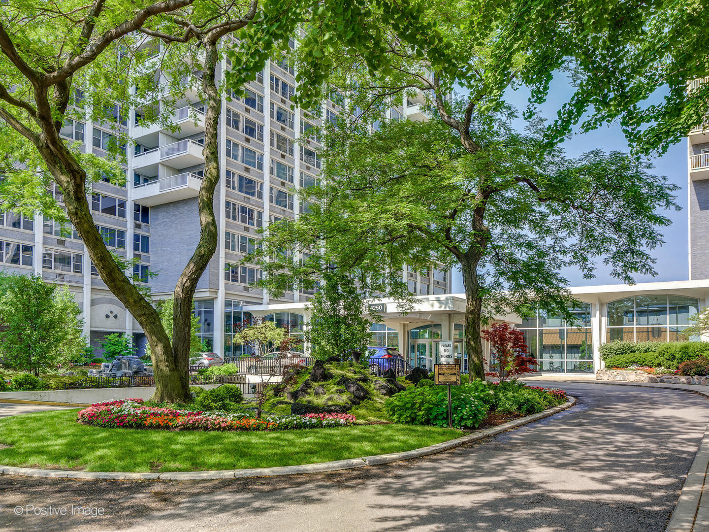 4250 N Marine Drive #1929, Chicago, IL 60613