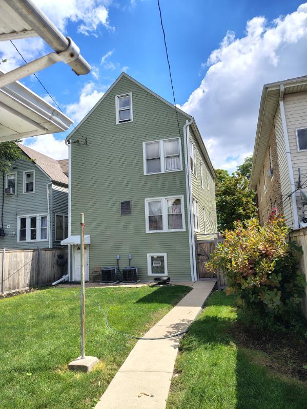 2426 N Long Avenue, Chicago, IL 60639