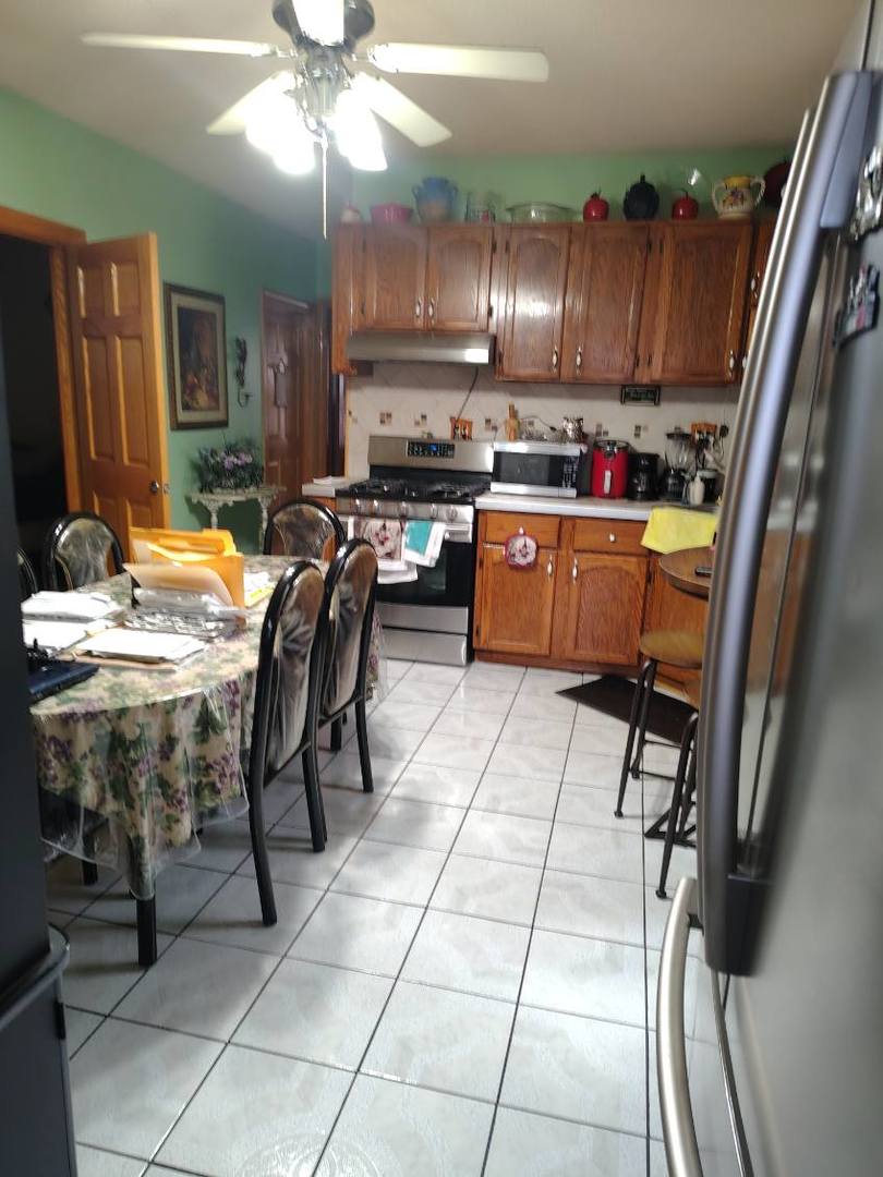 2426 N Long Avenue, Chicago, IL 60639