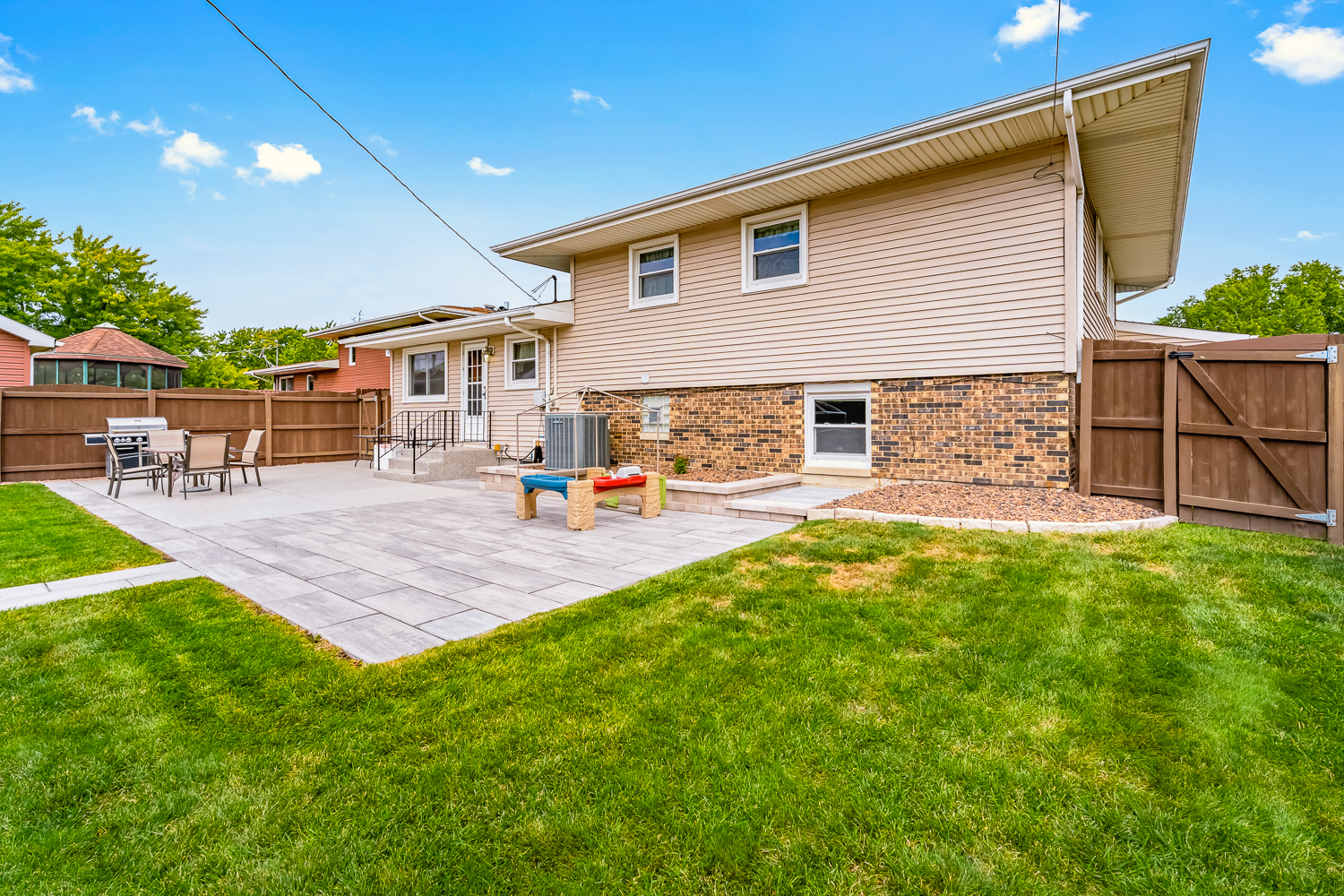 2925 193rd Street, Lansing, IL 60438