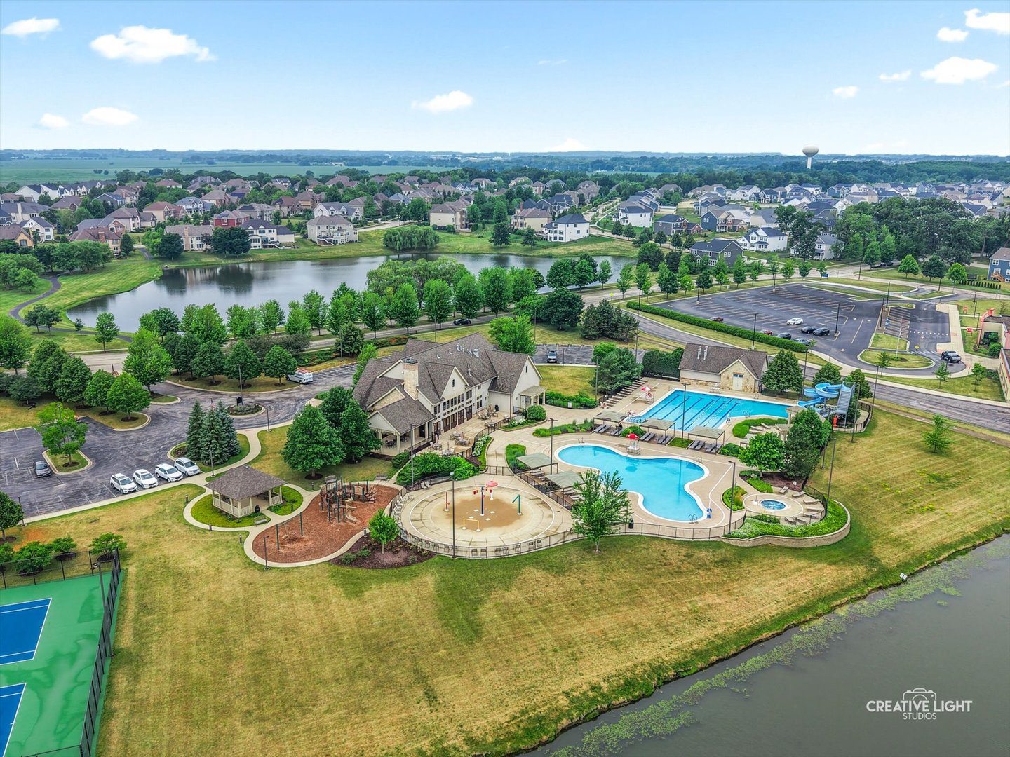 3704 Heathmoor Drive, Elgin, IL 60124