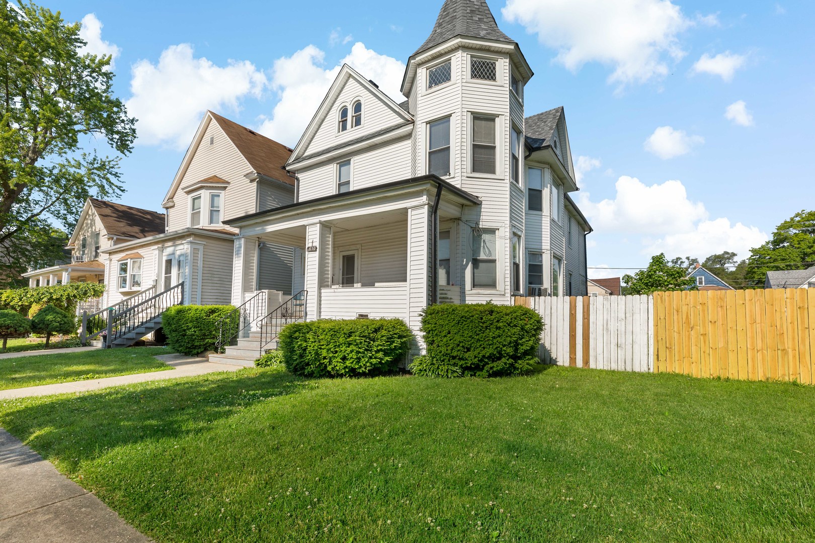 1650 Aberdeen Street, Chicago Heights, IL 60411