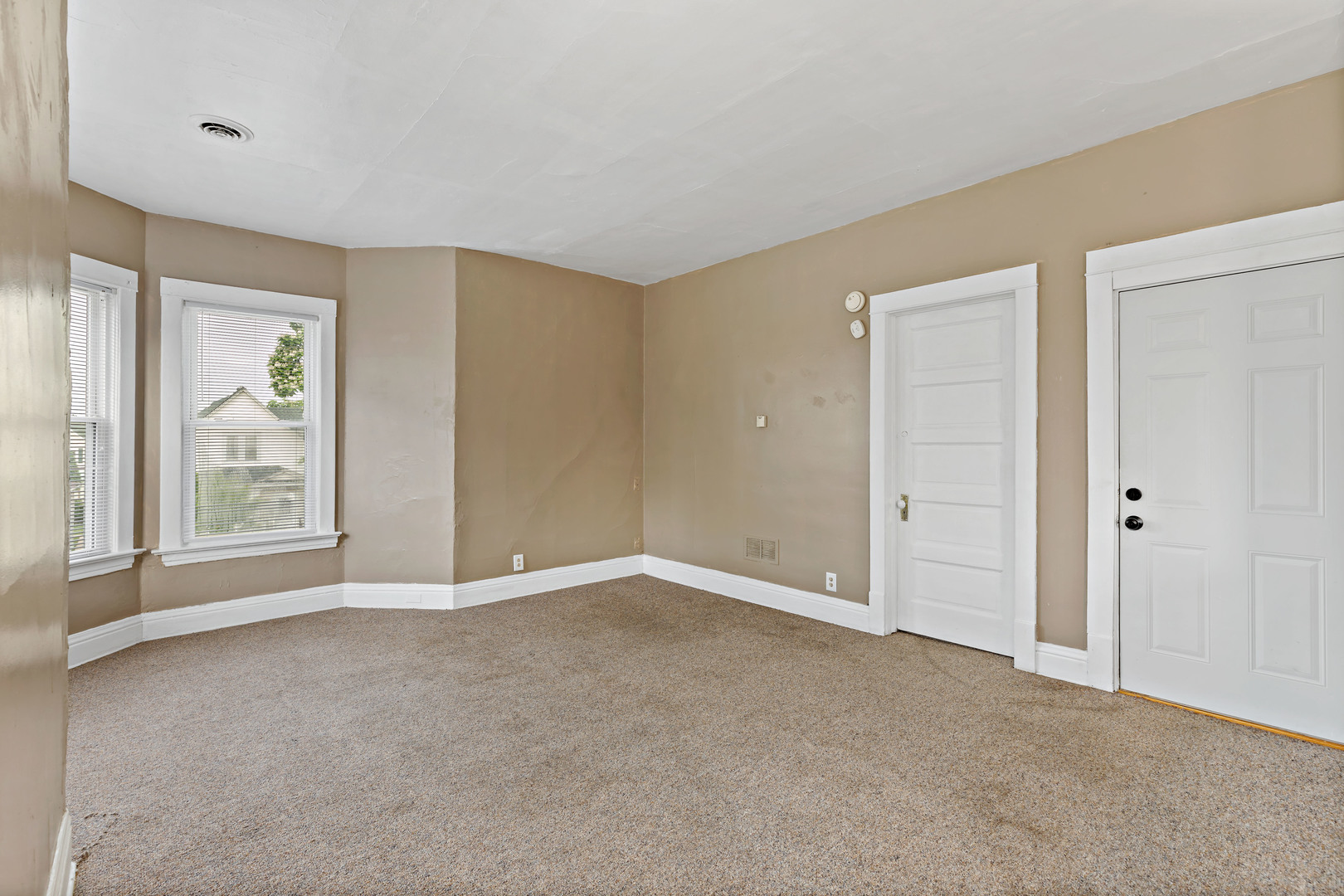 1650 Aberdeen Street, Chicago Heights, IL 60411