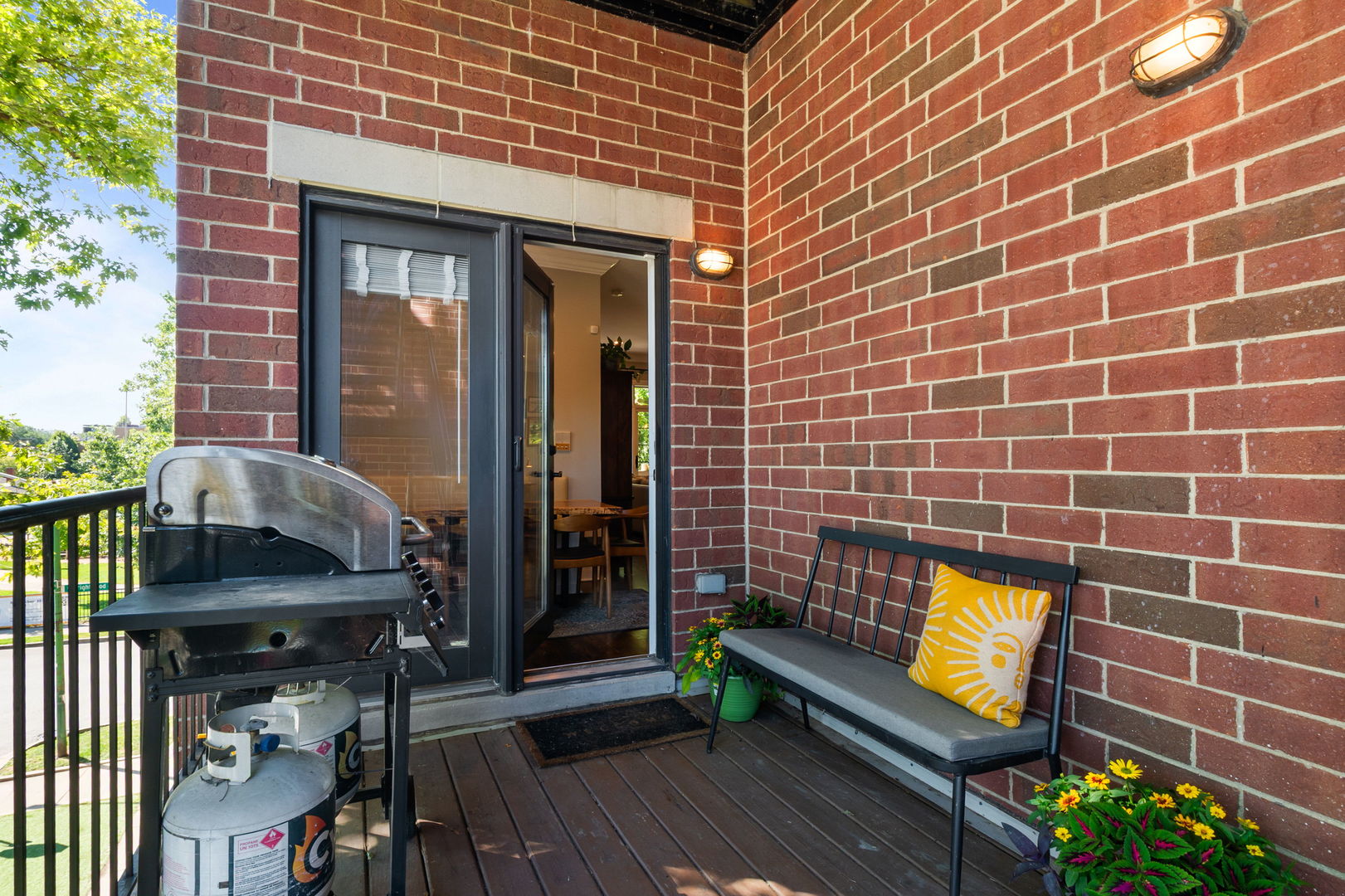 1532 W Wrightwood Avenue #2, Chicago, IL 60614