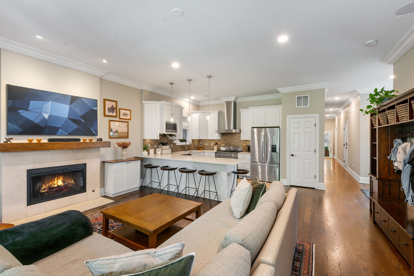 1532 W Wrightwood Avenue #2, Chicago, IL 60614