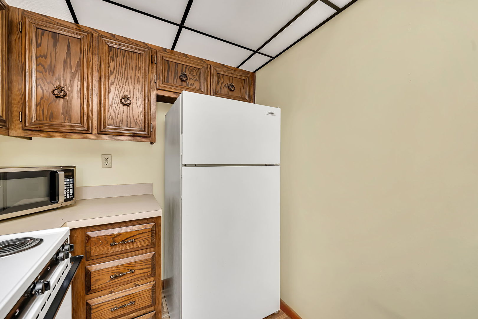 1504 Woodbridge Road #3B, Joliet, IL 60436