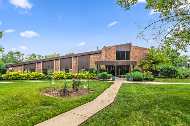 1504 Woodbridge Road #3B, Joliet, IL 60436