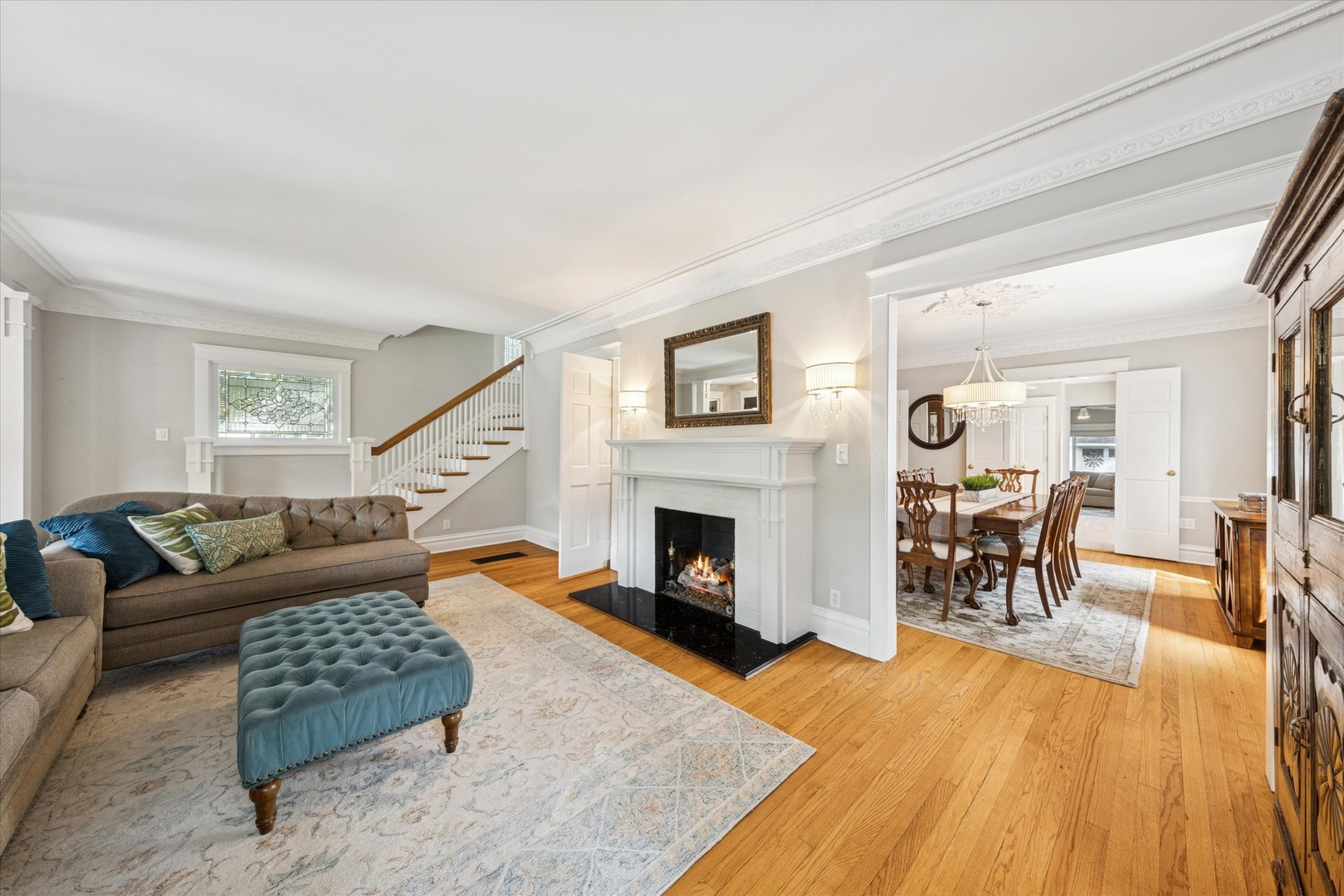 23 N Vine Street, Hinsdale, IL 60521