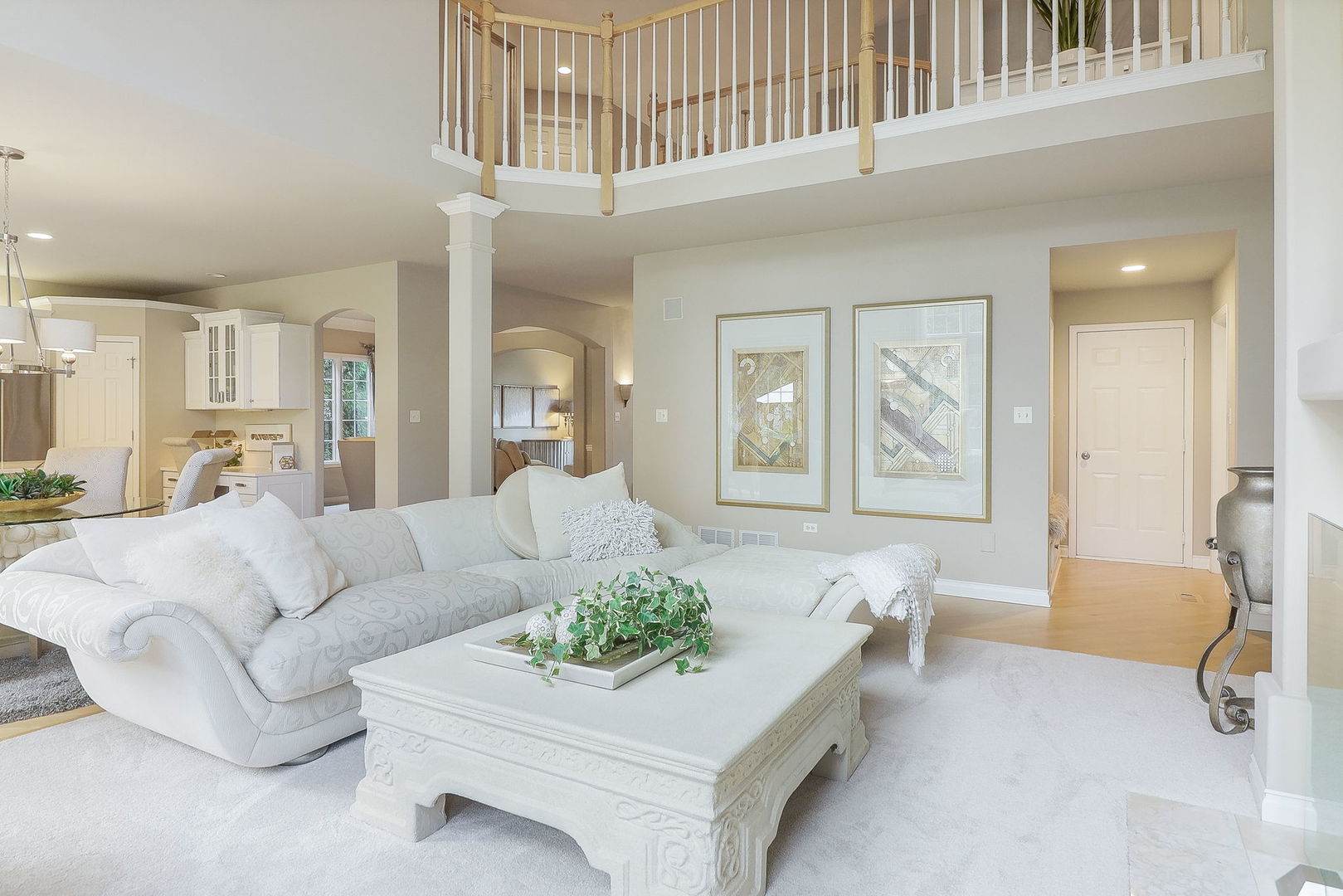 2228 Foxboro Lane, Naperville, IL 60564