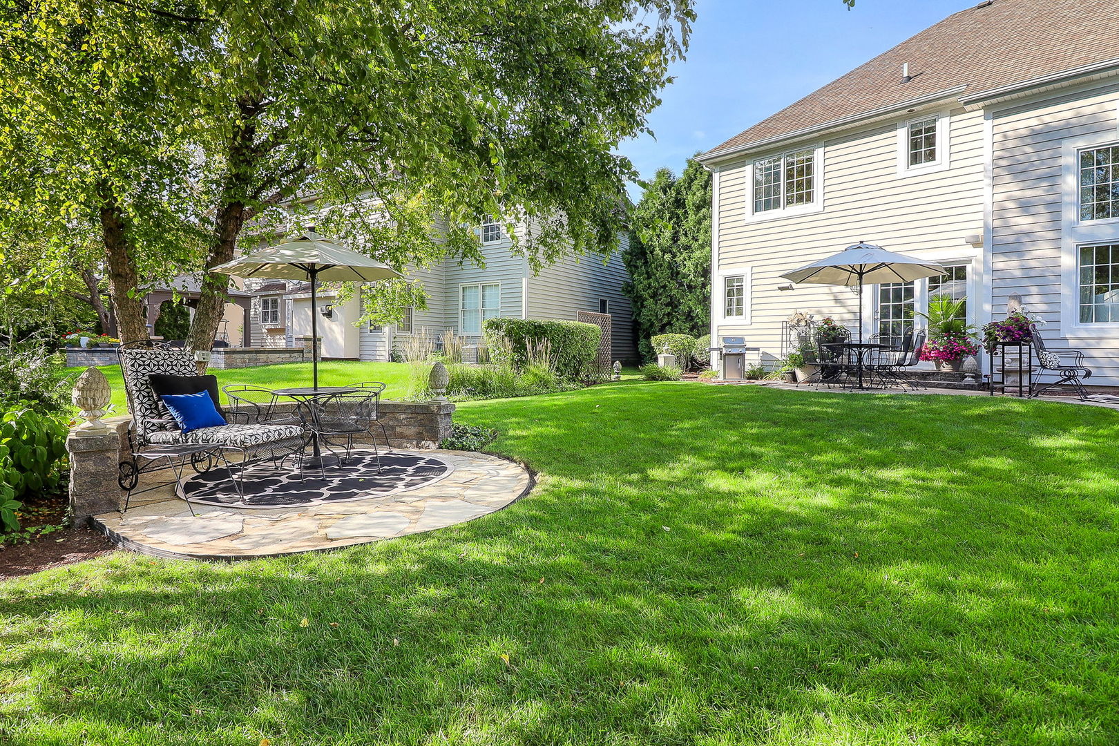 2228 Foxboro Lane, Naperville, IL 60564