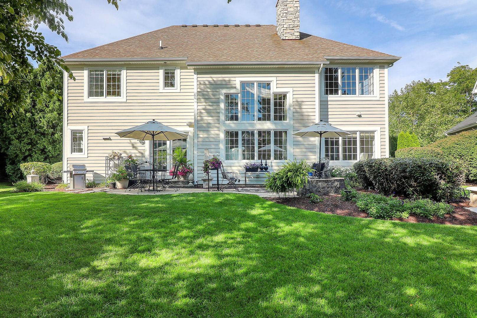 2228 Foxboro Lane, Naperville, IL 60564
