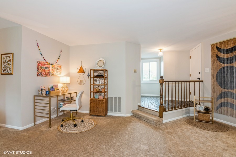 1441 Haverhill Drive #B, Wheaton, IL 60189