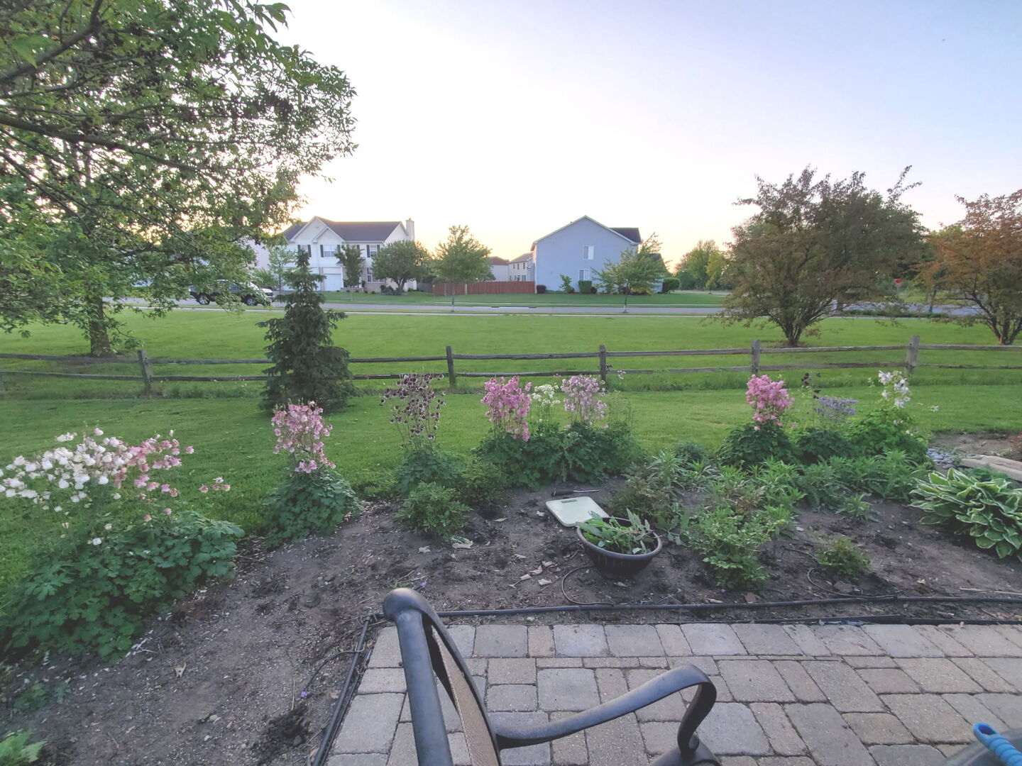 389 W Caldwell Drive, Round Lake, IL 60073