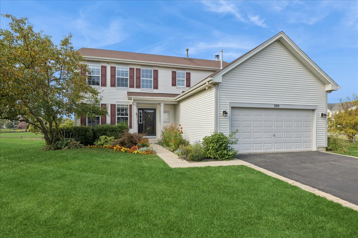 389 W Caldwell Drive, Round Lake, IL 60073