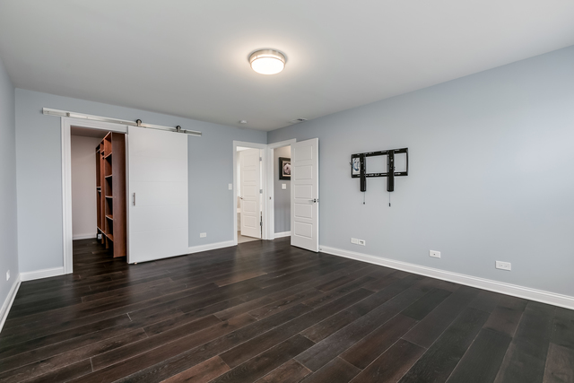389 W Caldwell Drive, Round Lake, IL 60073