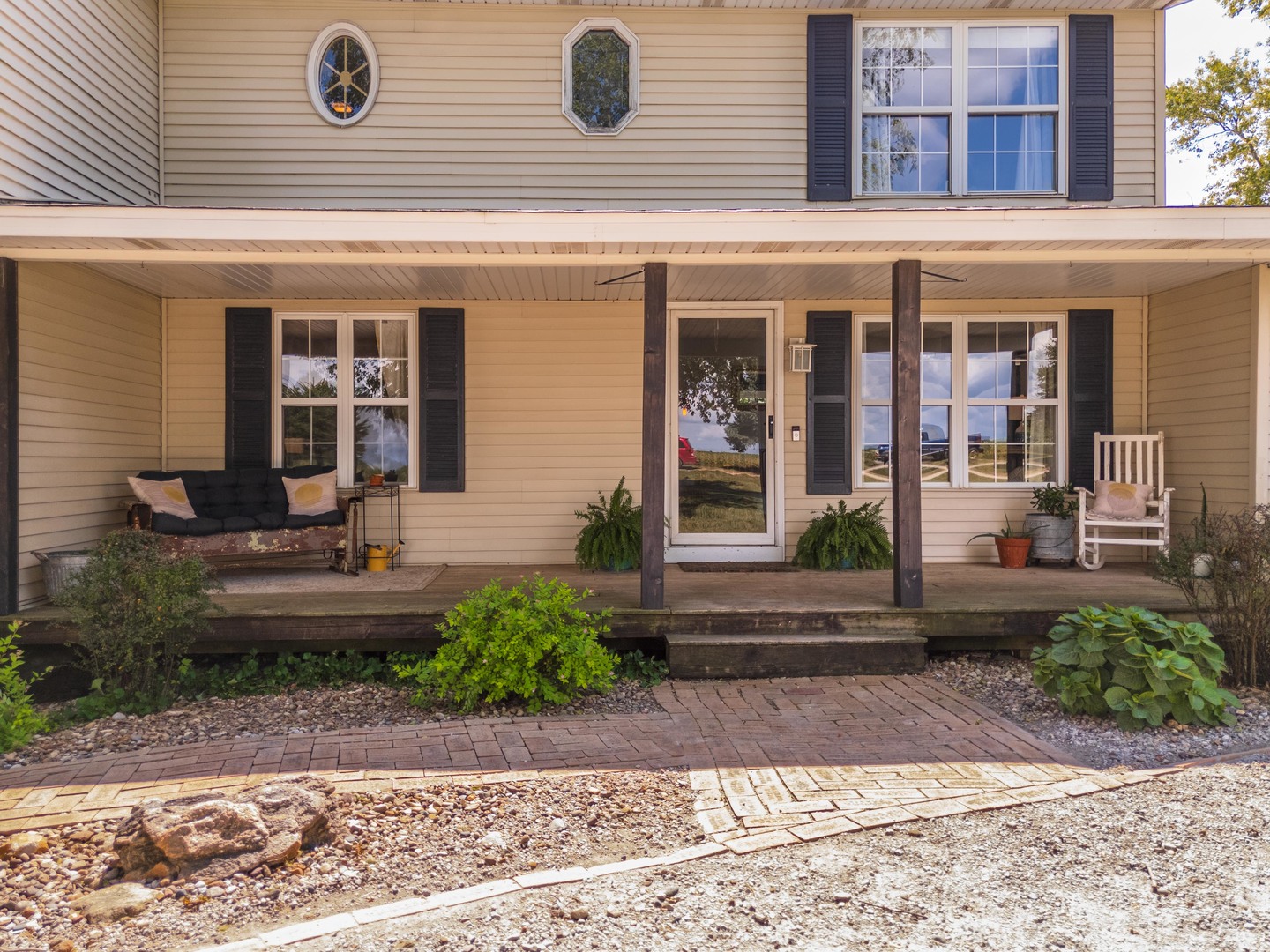 8066 N 1300 East Road, Shirley, IL 61772