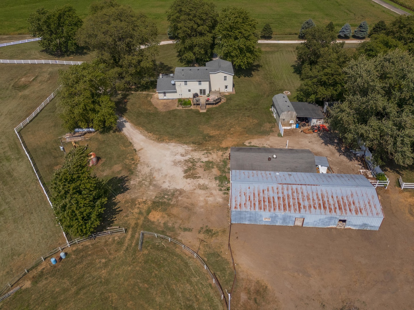 8066 N 1300 East Road, Shirley, IL 61772