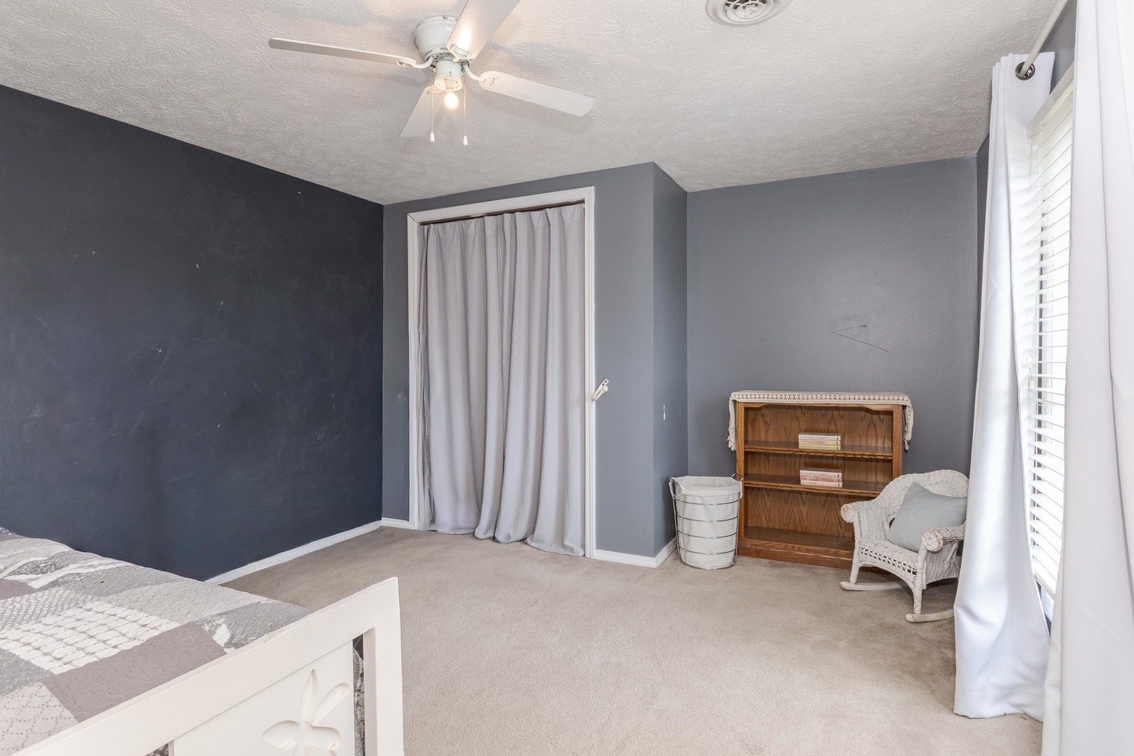 8066 N 1300 East Road, Shirley, IL 61772