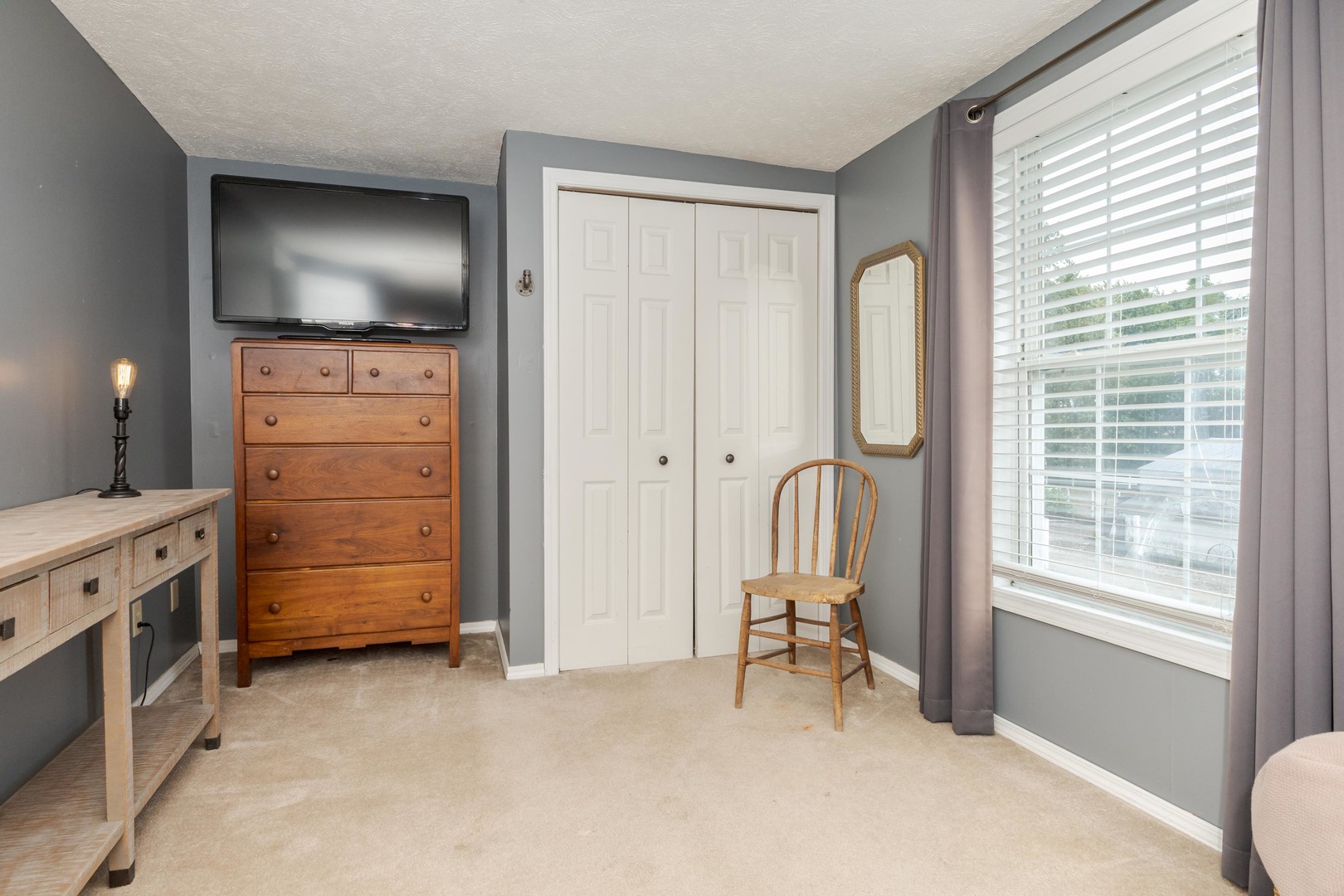 8066 N 1300 East Road, Shirley, IL 61772