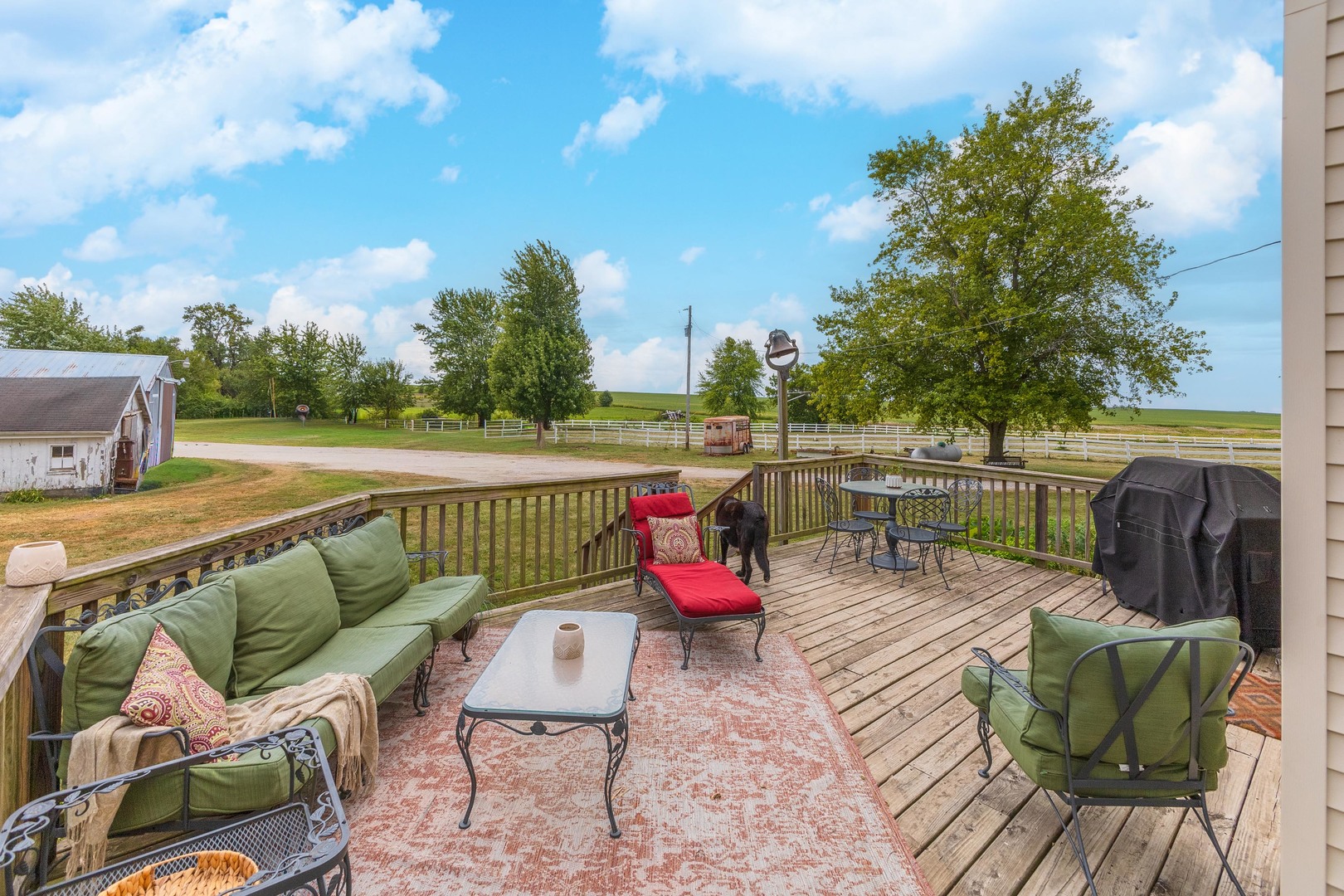 8066 N 1300 East Road, Shirley, IL 61772