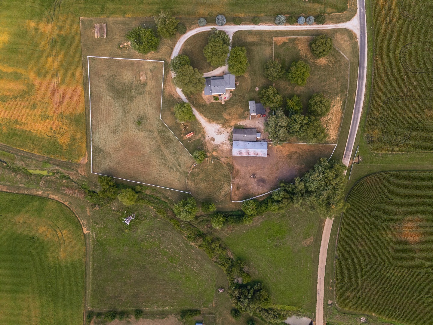 8066 N 1300 East Road, Shirley, IL 61772