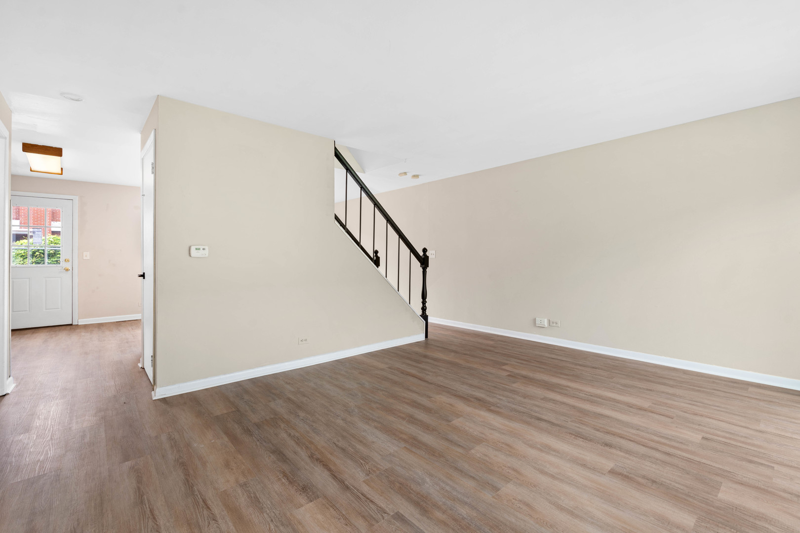 8929 Robin Drive #D, Des Plaines, IL 60016