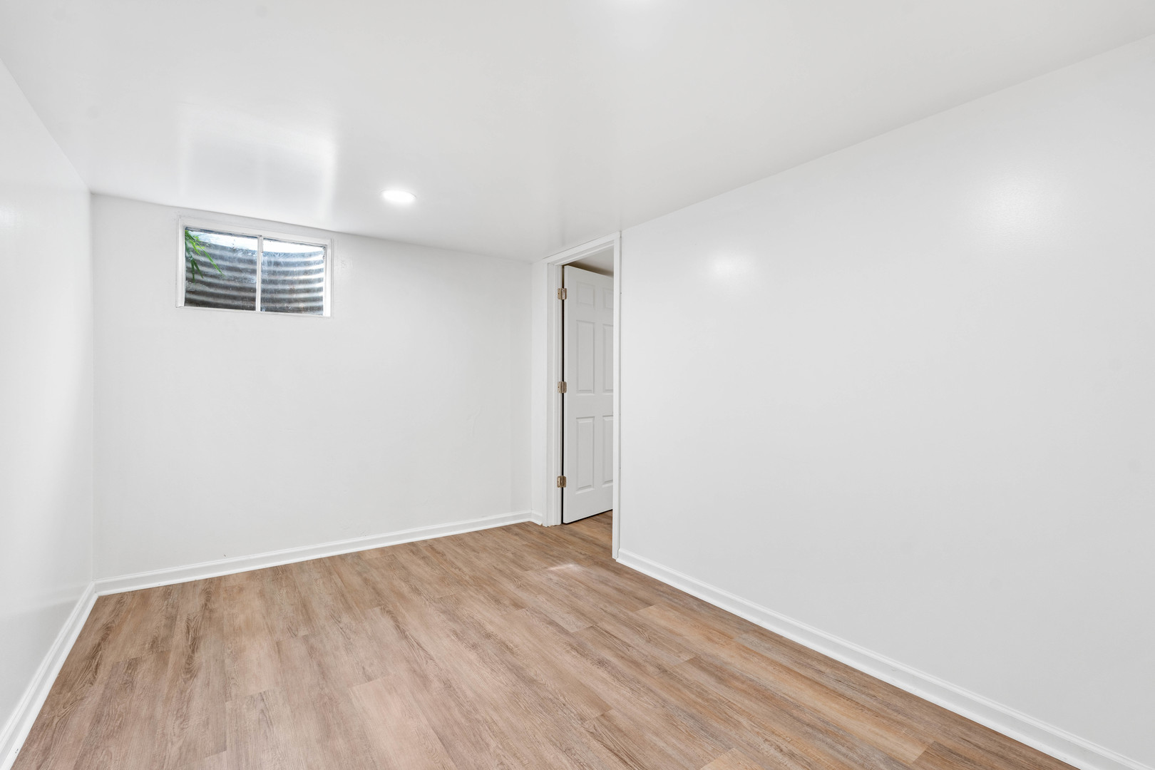 8929 Robin Drive #D, Des Plaines, IL 60016