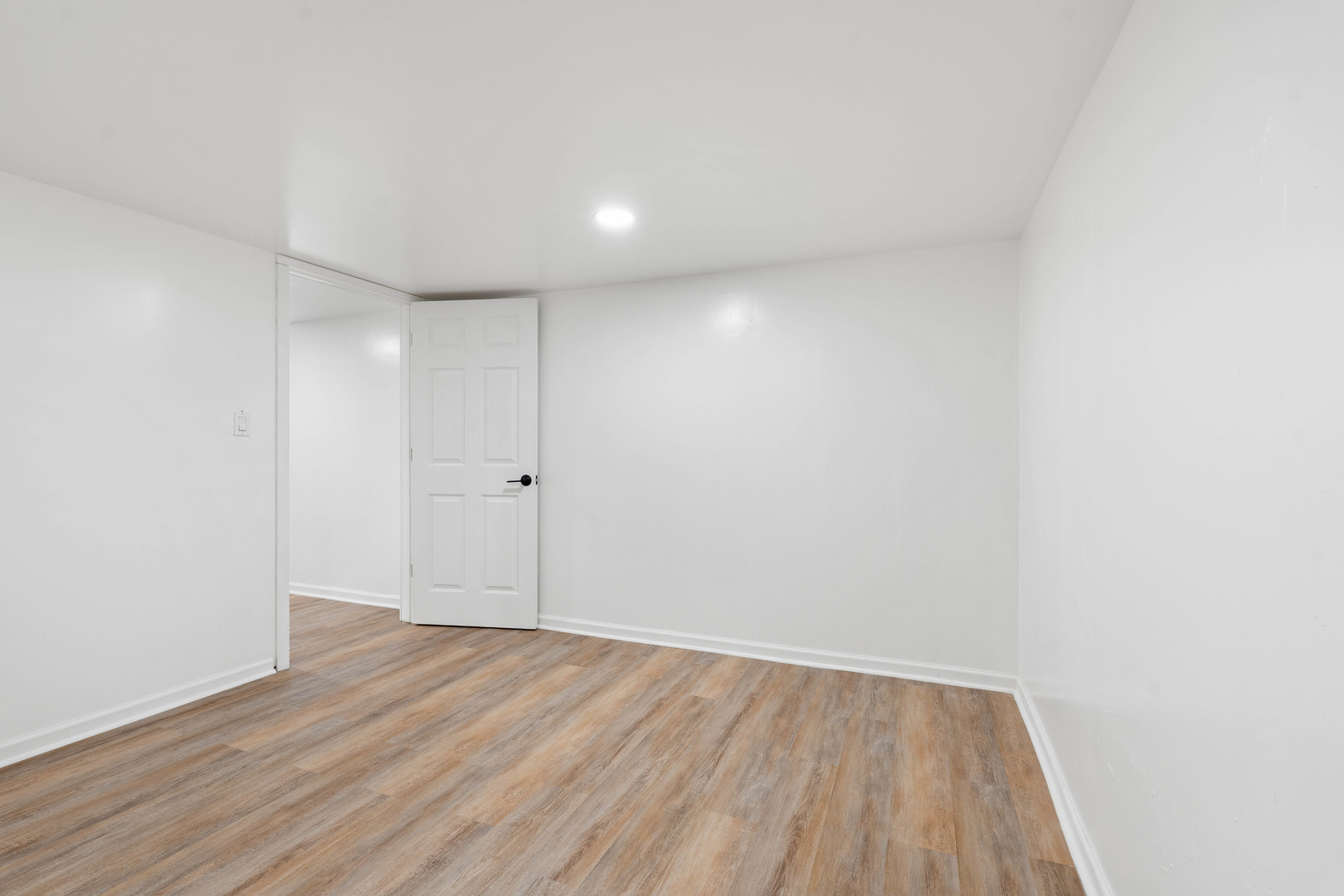 8929 Robin Drive #D, Des Plaines, IL 60016