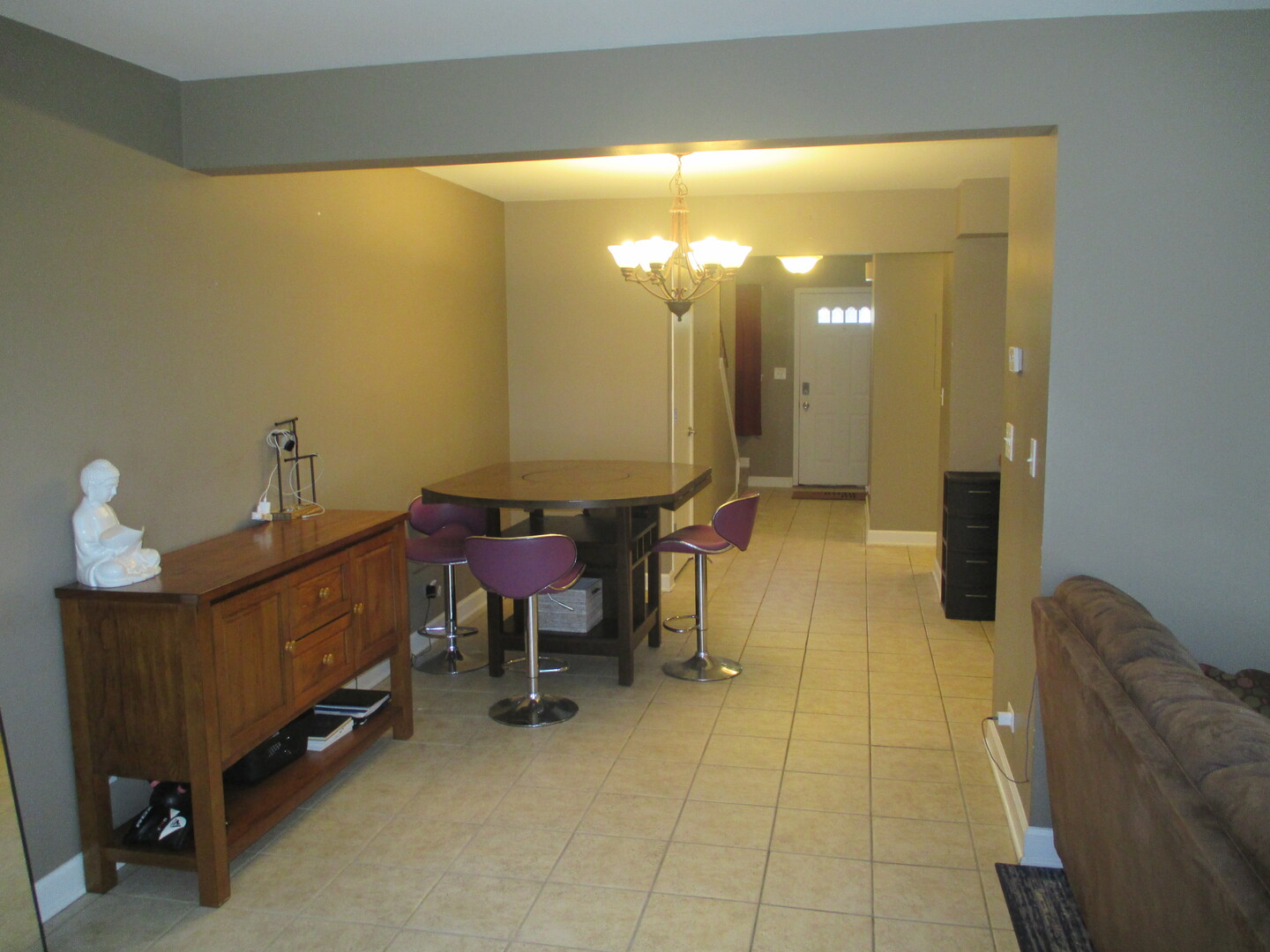 865 N Tamarac Boulevard, Addison, IL 60101