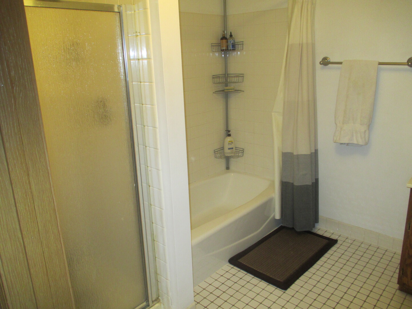 865 N Tamarac Boulevard, Addison, IL 60101