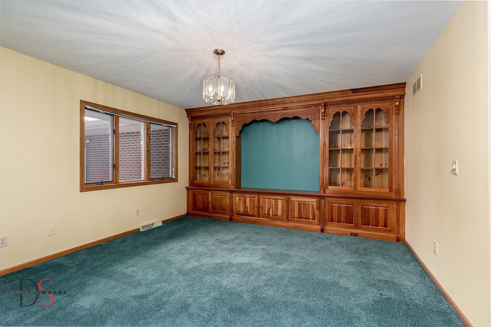 200 E Allen Street, Ottawa, IL 61350