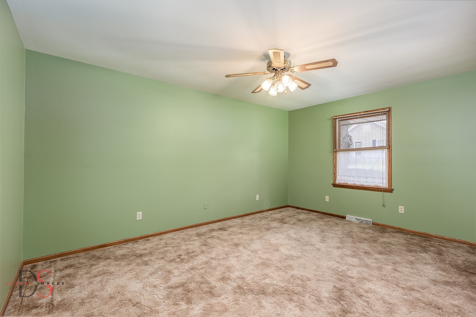 200 E Allen Street, Ottawa, IL 61350