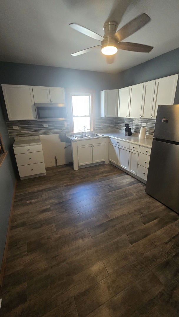 1430 N Lavergne Avenue, Chicago, IL 60651