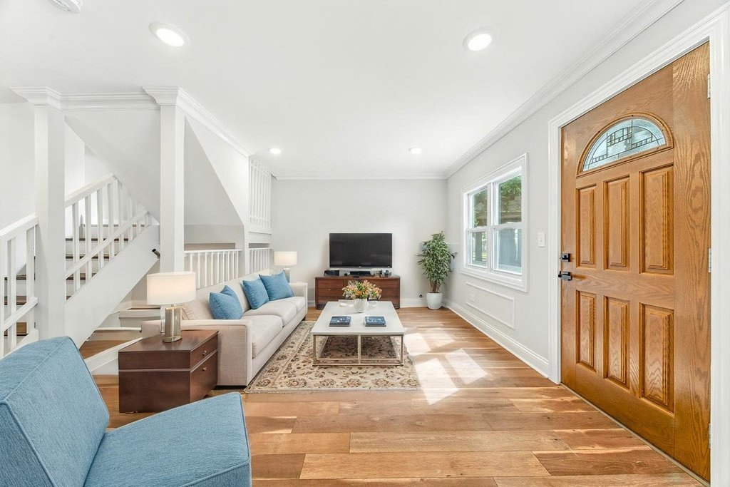 652 W 81st Street, Chicago, IL 60620