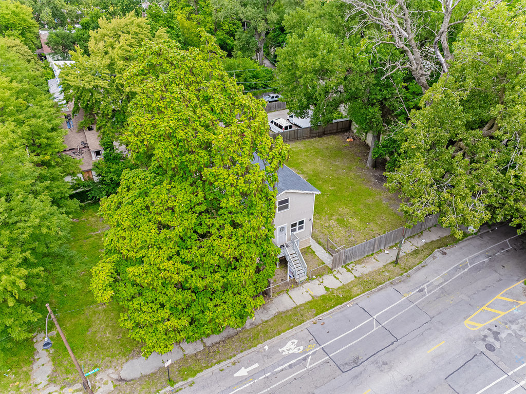 652 W 81st Street, Chicago, IL 60620