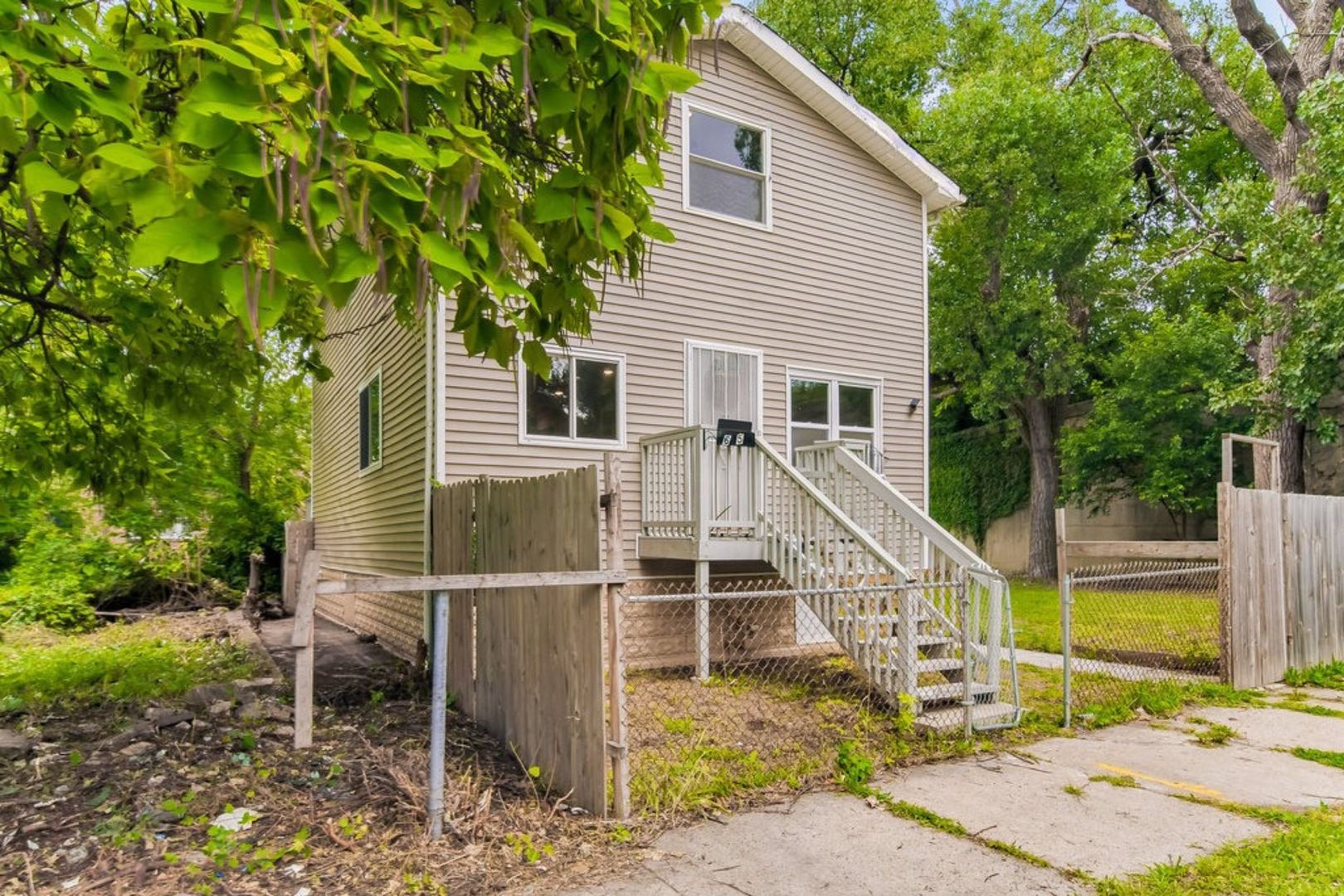 652 W 81st Street, Chicago, IL 60620