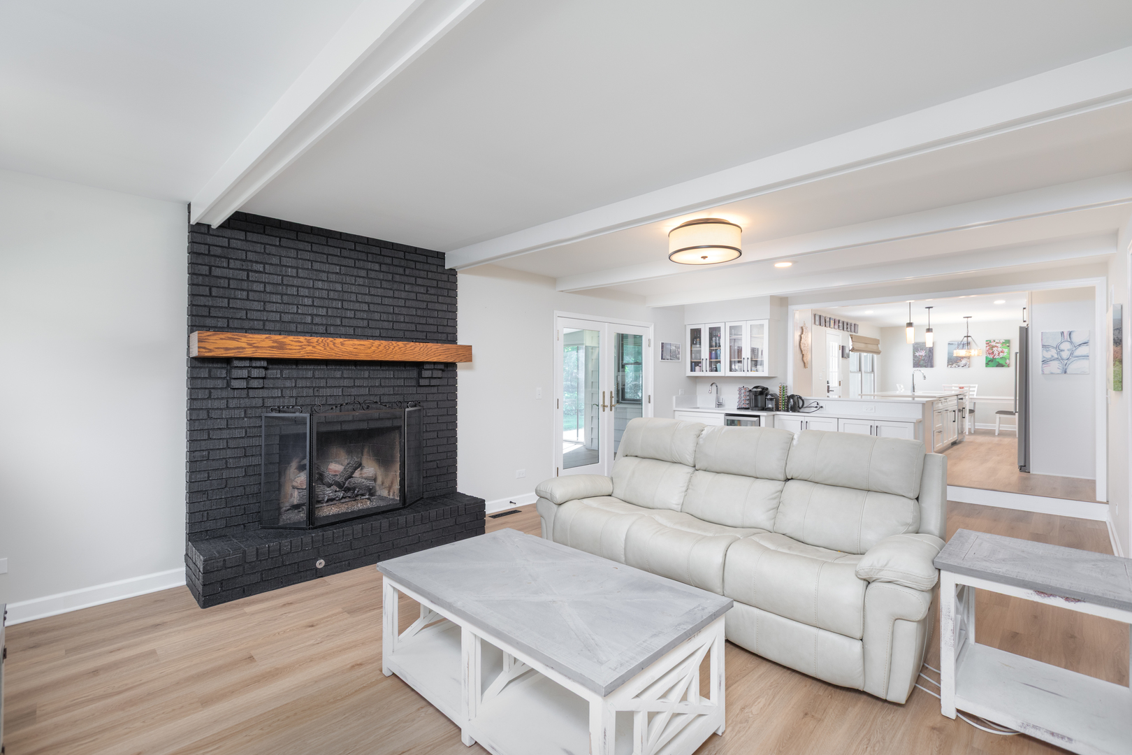 1012 Williamsburg Drive, Naperville, IL 60540