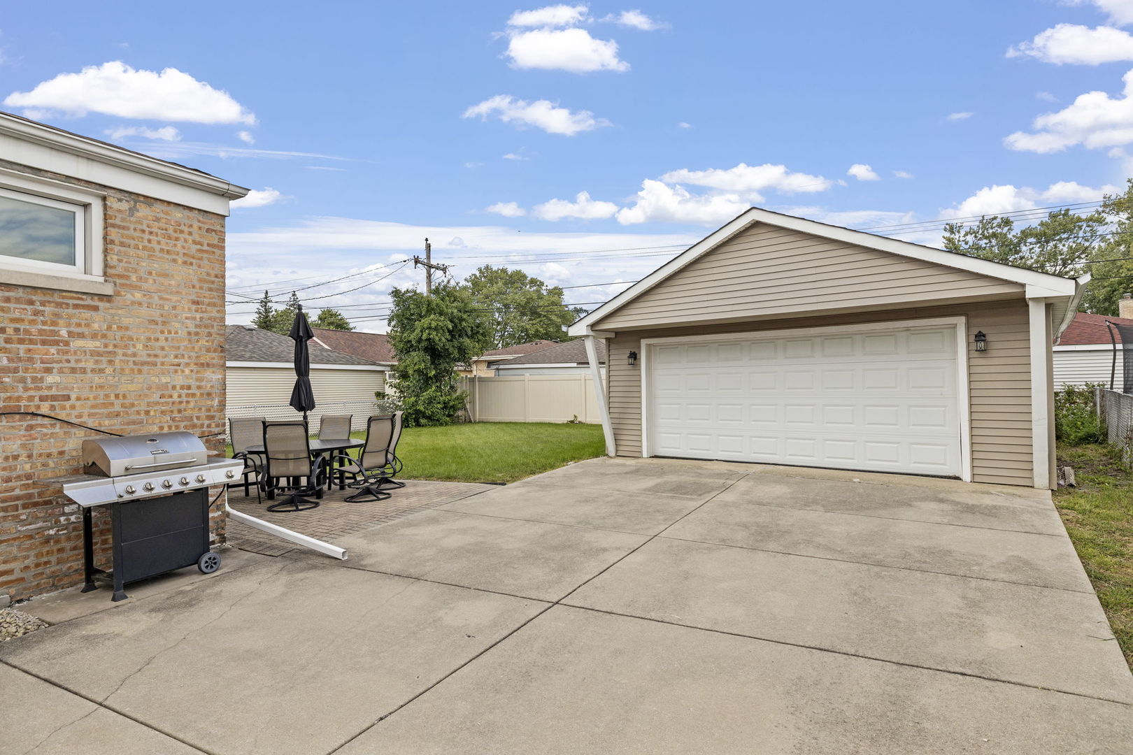 4858 Wick Drive, Oak Lawn, IL 60453