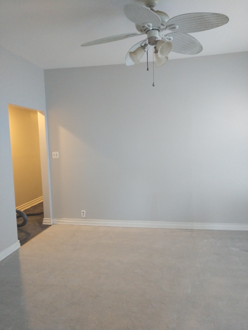 853 Adams Street #1, Waukegan, IL 60085