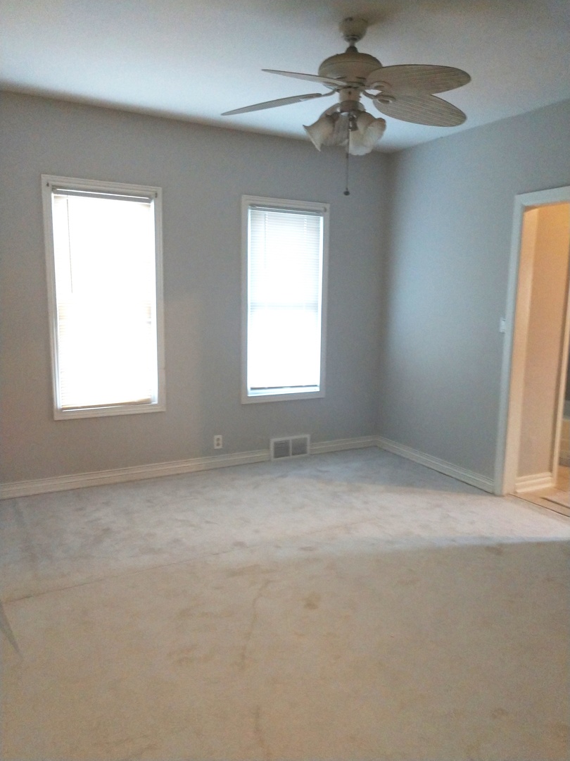 853 Adams Street #1, Waukegan, IL 60085