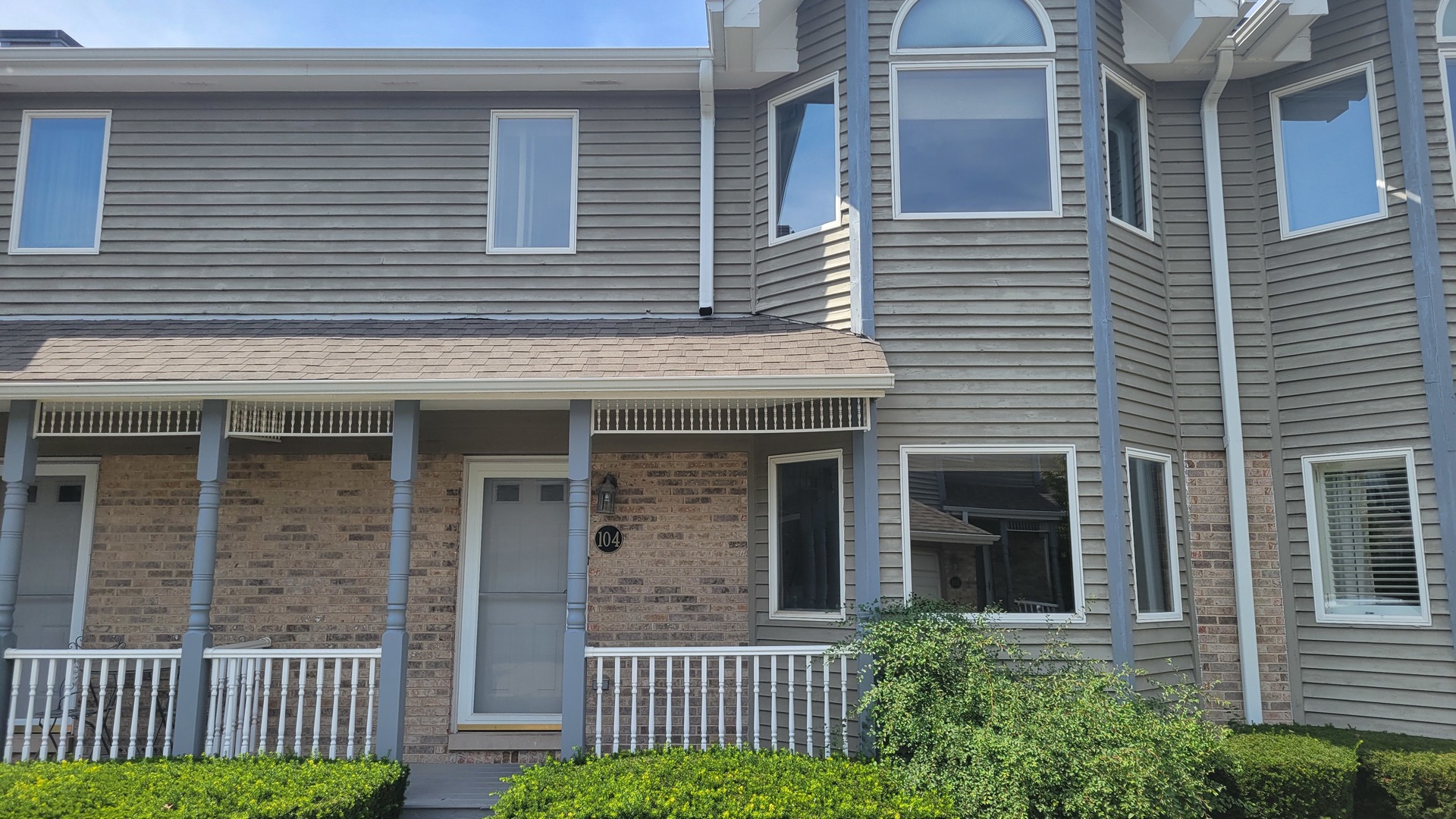 104 Quail Drive, Countryside, IL 60527