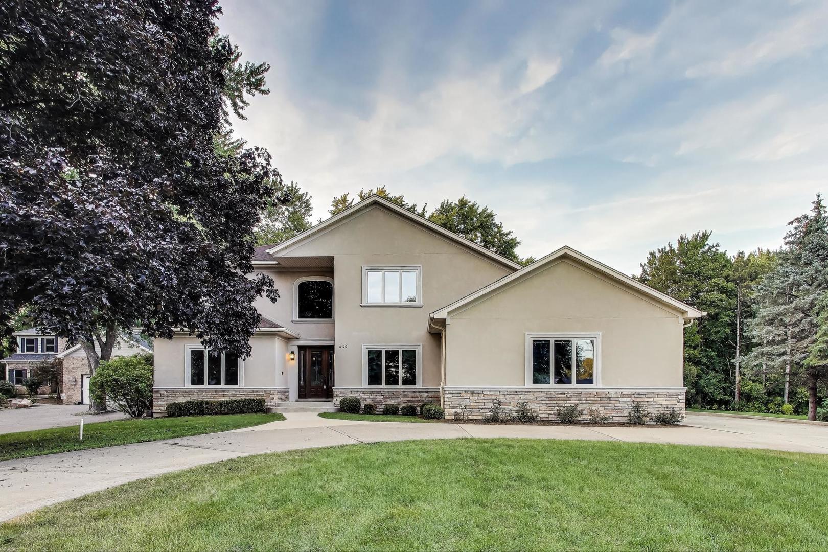 650 W Echo Lane, Palatine, IL 60067