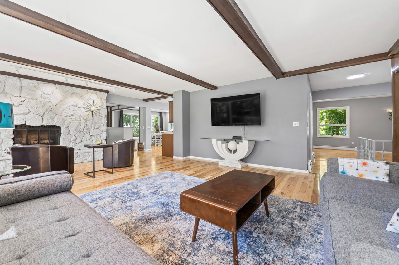 7N949 Stevens Road, St. Charles, IL 60175