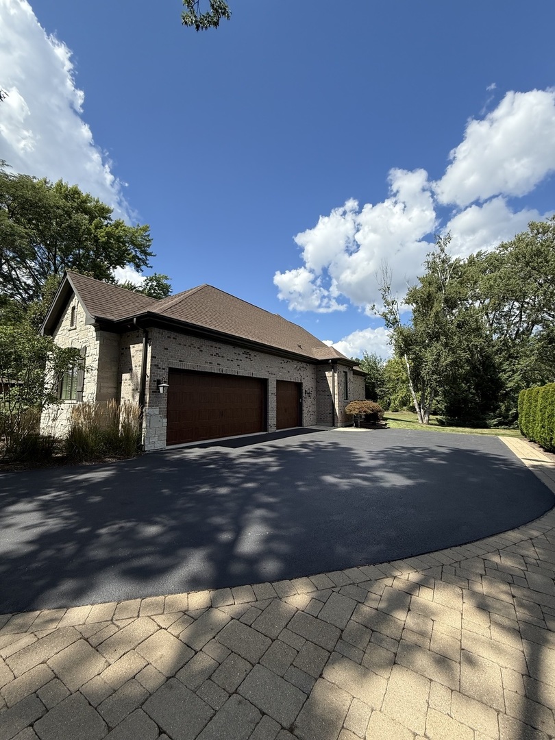 16197 W Woodbine Circle, Vernon Hills, IL 60061